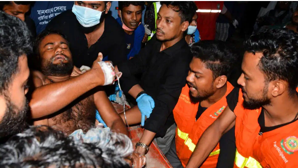 Bangladesh: 16 killed, over 450 scorched in container depot fire; Relief and rescue work continues