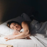 Do not make this mistake while sleeping at night, be alert from today itself